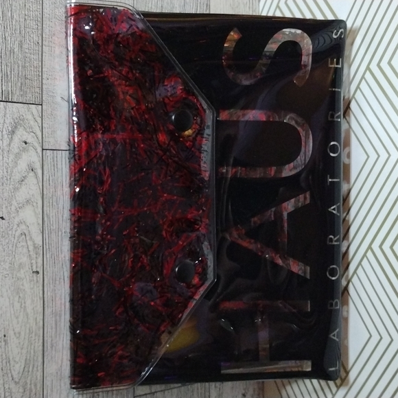 Haus Laboratories By Lady Gaga Vinyl Bag EUC - Picture 1 of 7